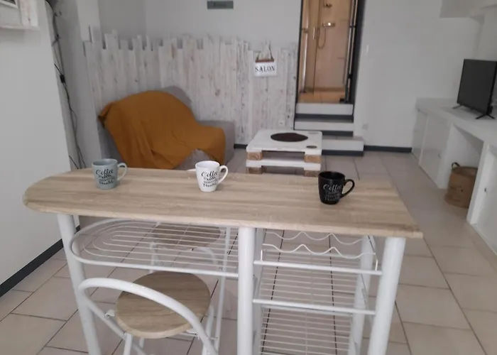 Chez Sabine Et Patrick Apartamento *